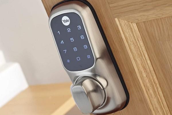 yale smart lock