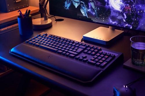 razor blackwidow gaming keyboard