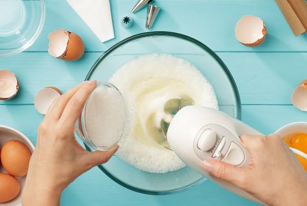mixing lemon meringue