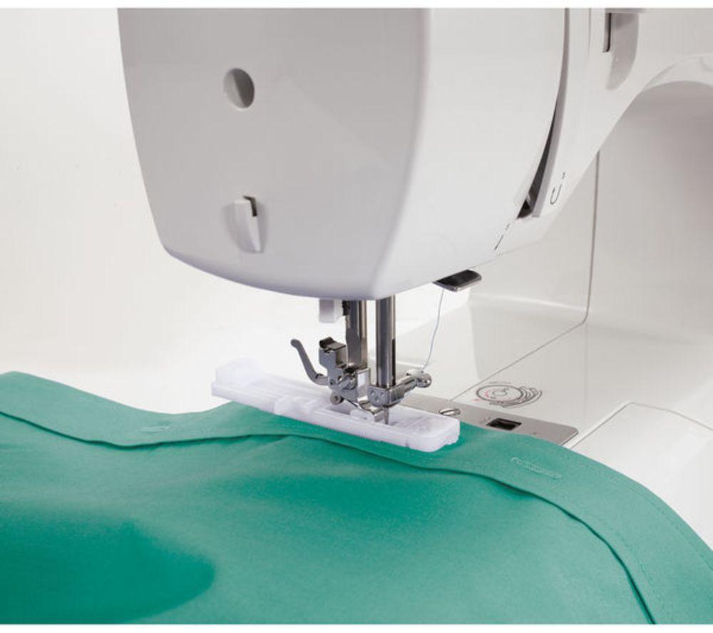 SINGER 3321 Sewing Machine image number 2 of 4