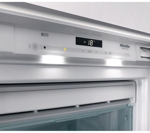 MIELE FNS35402i Integrated Tall Freezer image number 3