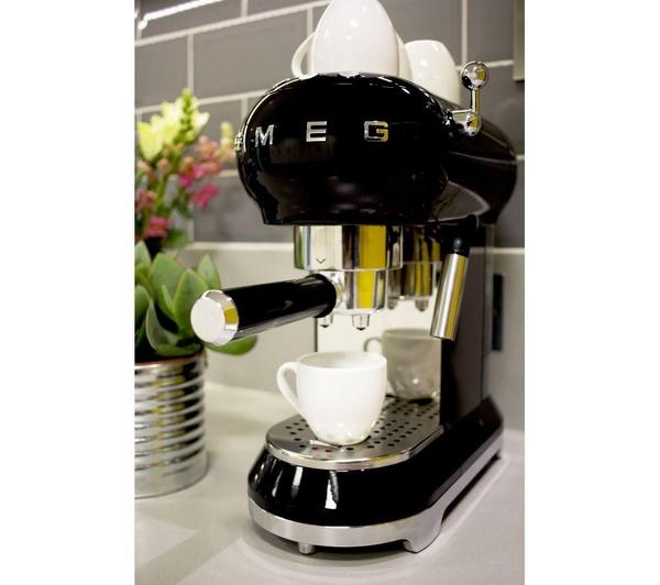 SMEG ECF01BLUK Coffee Machine - Black image number 7