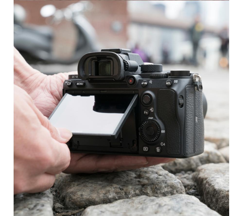 Buy SONY a7 III Mirrorless Camera with 28-70 mm f/3.5-5.6 Zoom