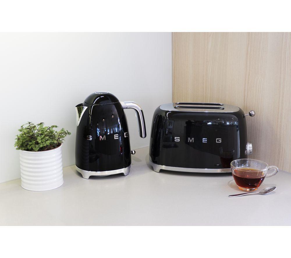 SMEG 50's Retro TSF01BLUK 2-Slice Toaster - Black image number 4 of 5
