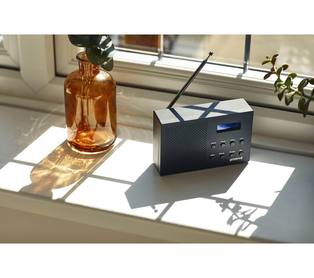GROOV-E Paris GV-DR03-BK Portable Radio - Black image number 4 of 7