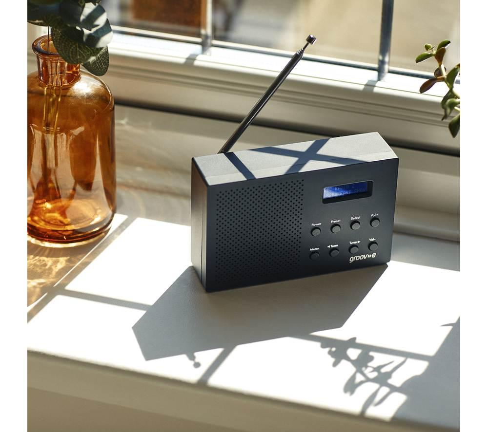 GROOV-E Paris GV-DR03-BK Portable Radio - Black image number 6 of 7
