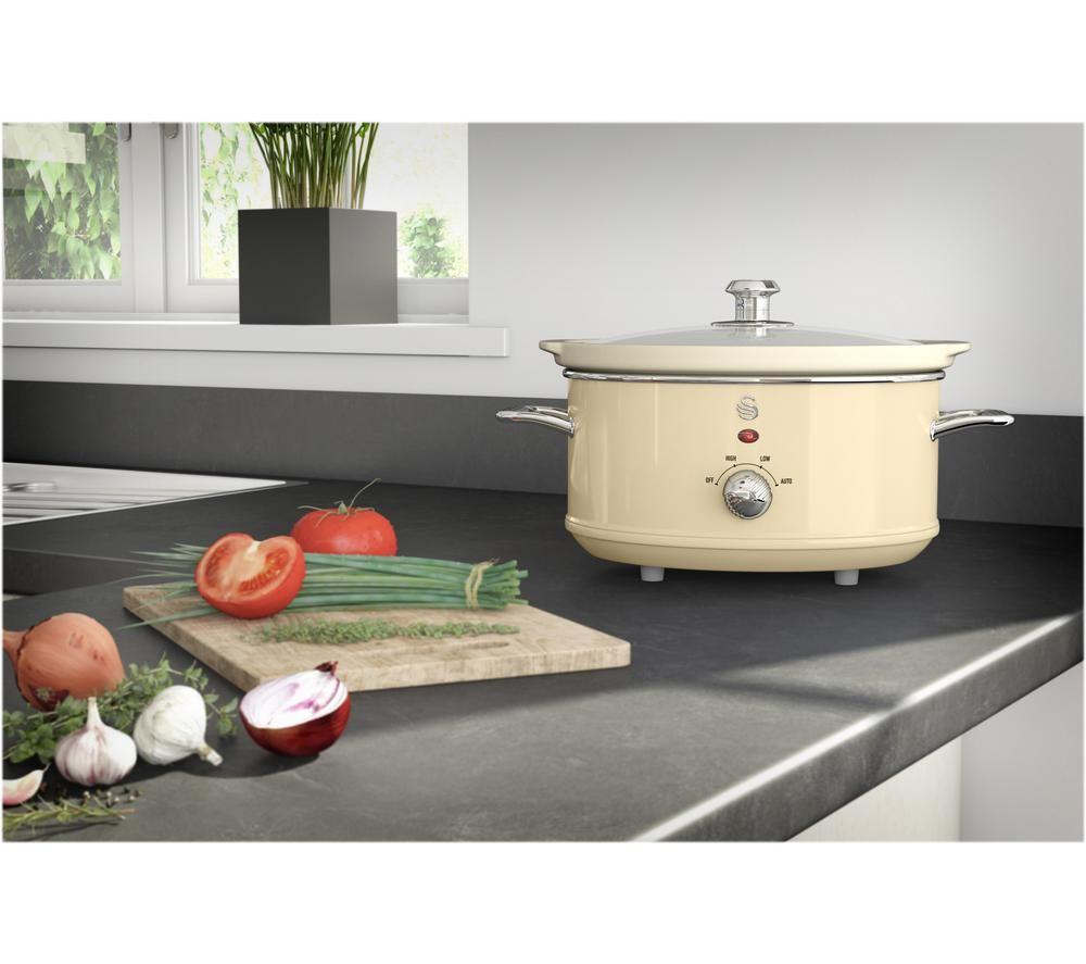 SWAN Retro SF17021CN Slow Cooker - Cream image number 3 of 4