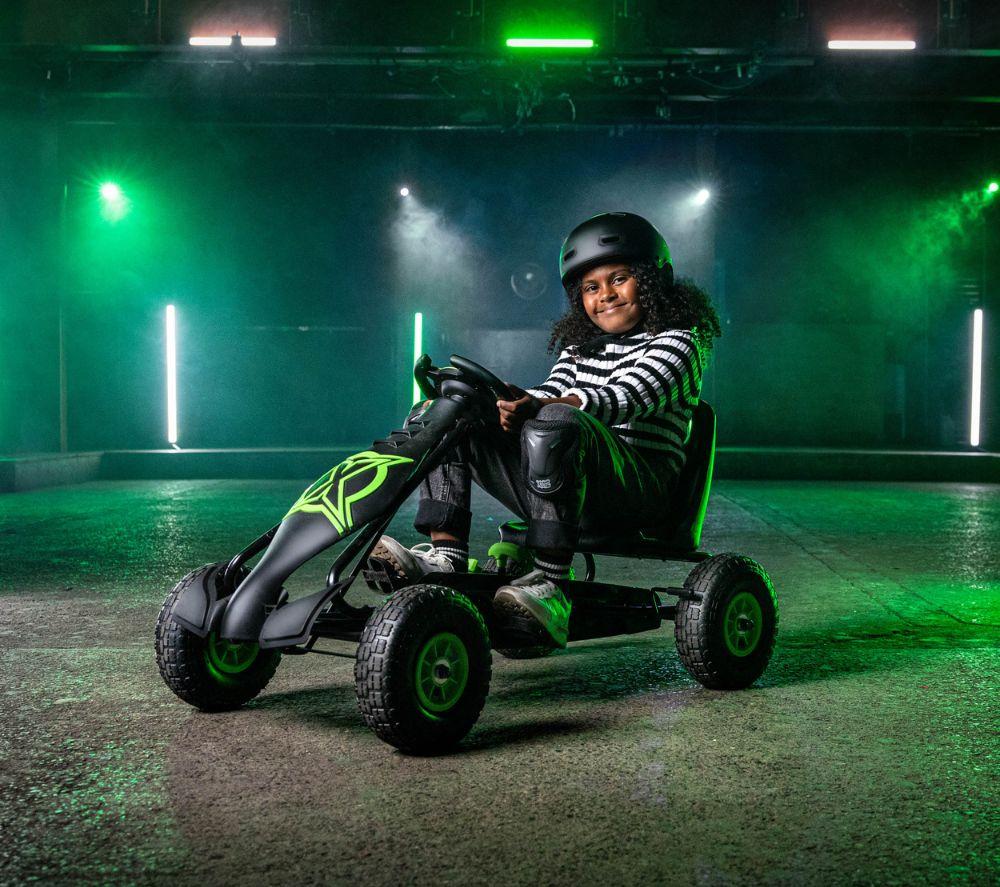 XOOTZ Viper Go-Kart - Green & Black image number 2 of 9