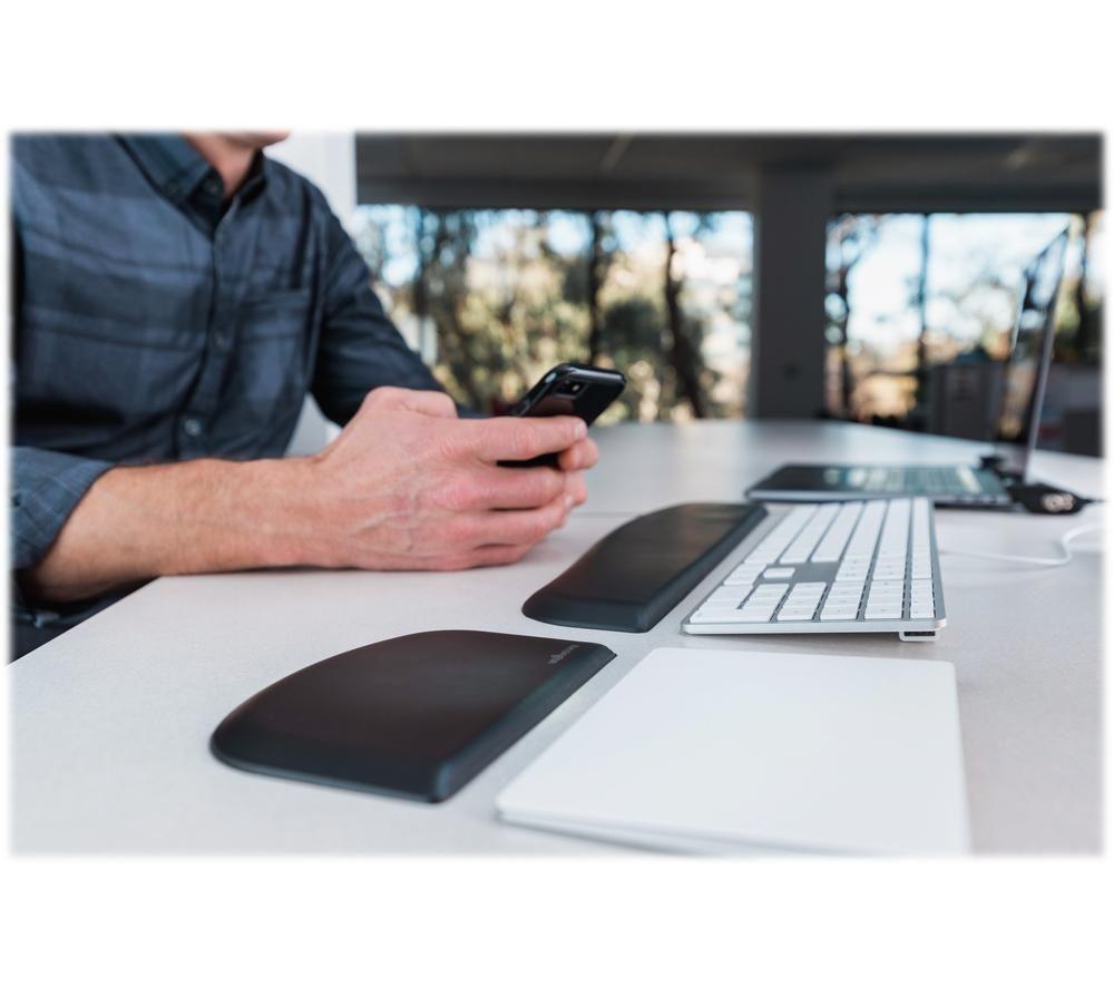 KENSINGTON ErgoSoft Slim Keyboard Wrist Rest - Black image number 3 of 7