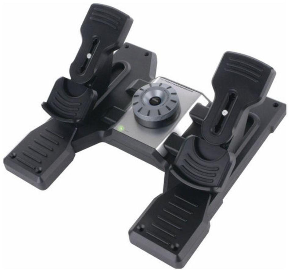 SAITEK by Logitech Pro Flight Bundle - Rudder Pedals, Switch Panel & Yoke System image number 2 of 9