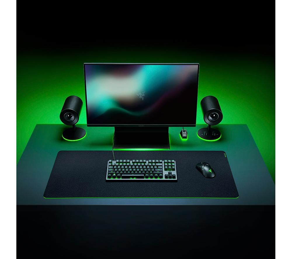 RAZER Gigantus V2 Large Gaming Surface - Black & Green image number 10 of 11