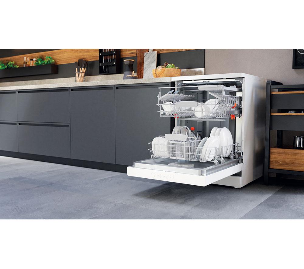 HOTPOINT HFC 3C26 W C UK Full-size Dishwasher - White image number 14 of 19