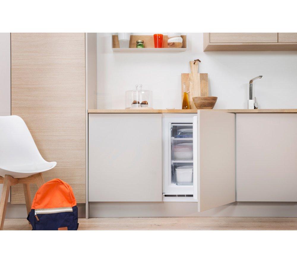 INDESIT IZ A1.UK 1 Integrated Undercounter Freezer - Fixed Hinge image number 8 of 10