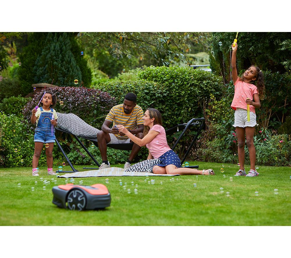 FLYMO EasiLife GO 500 Robot Lawn Mower image number 11 of 13