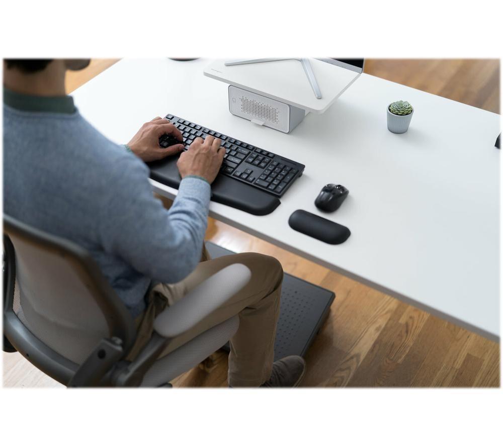 KENSINGTON ErgoSoft Standard Mouse Wrist Rest - Black image number 10 of 11