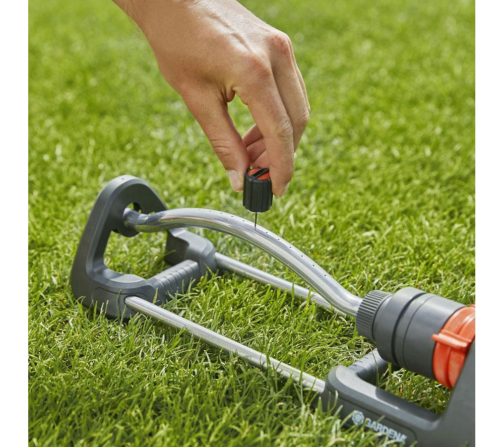 GARDENA Aqua S Oscillating Sprinkler image number 10 of 10