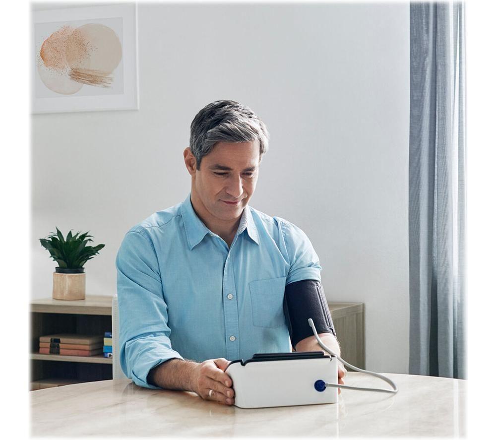 OMRON Complete HEM-7530T-E3 ECG & Smart Blood Pressure Monitor image number 2 of 6