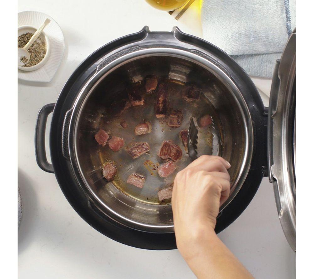SAGE Fast Slow GO SPR680BSS Multicooker - Brushed Stainless Steel image number 9 of 10