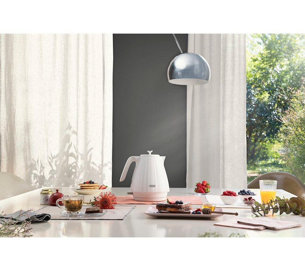 DELONGHI Ballerina KBD3001.W Jug Kettle - White image number 5 of 6
