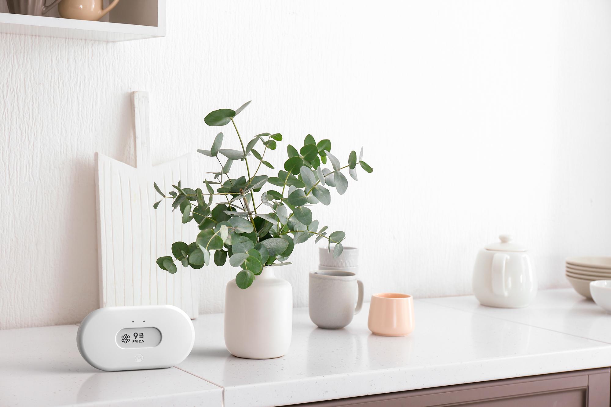 AIRTHINGS View Plus Indoor Air Quality Monitor image number 5 of 7
