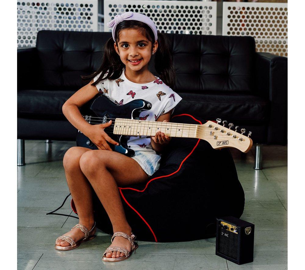 3RD AVENUE 1/4 Size Kids Electric Guitar Bundle - Black image number 5 of 9