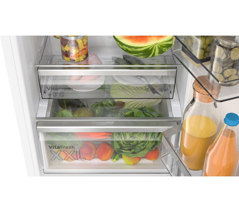 BOSCH Series 6 KGN39AWCTG 70/30 Fridge Freezer - White image number 4 of 12