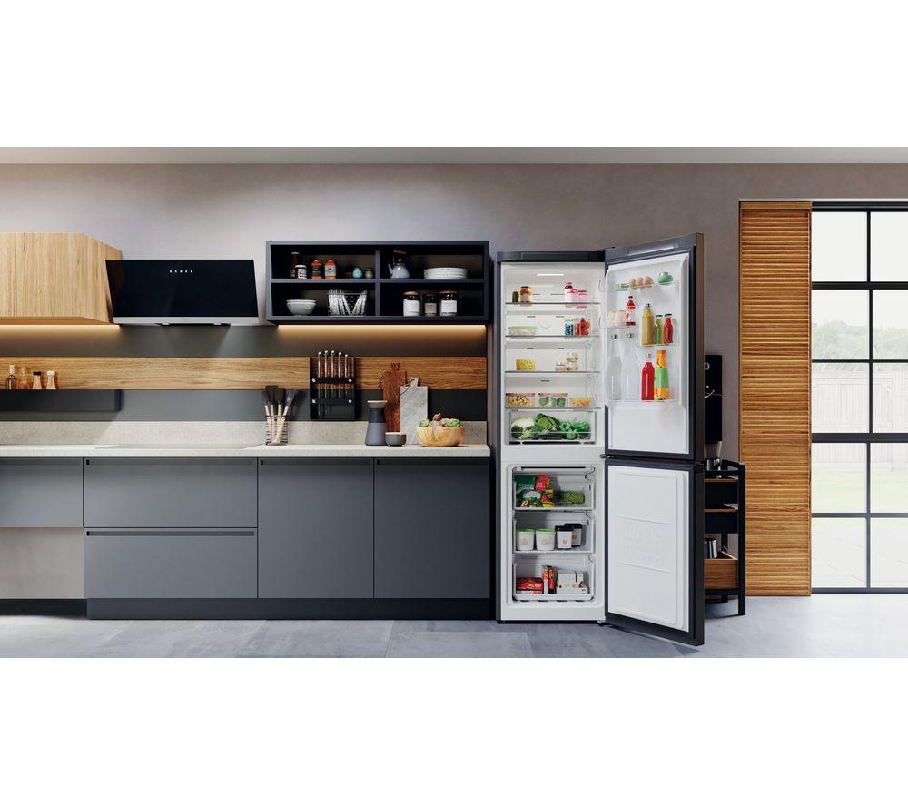 HOTPOINT H5X 82O SK 70/30 Fridge Freezer - Black image number 10 of 10