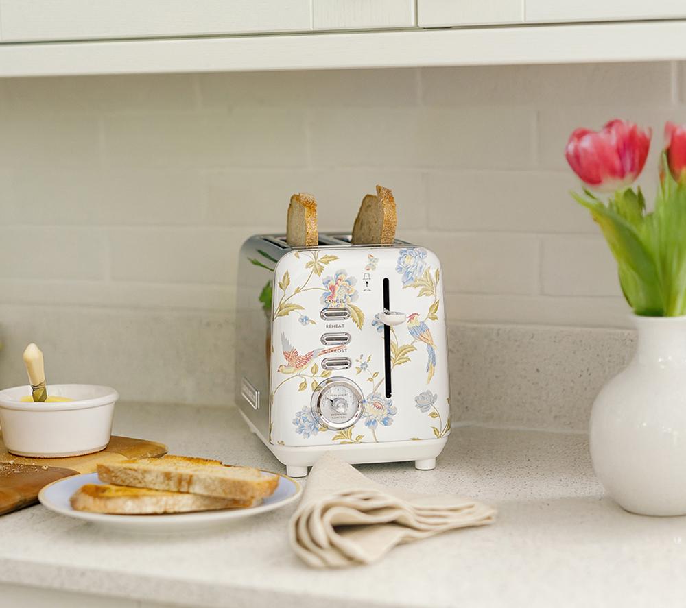 LAURA ASHLEY 2-Slice Toaster - Elveden White image number 2 of 8