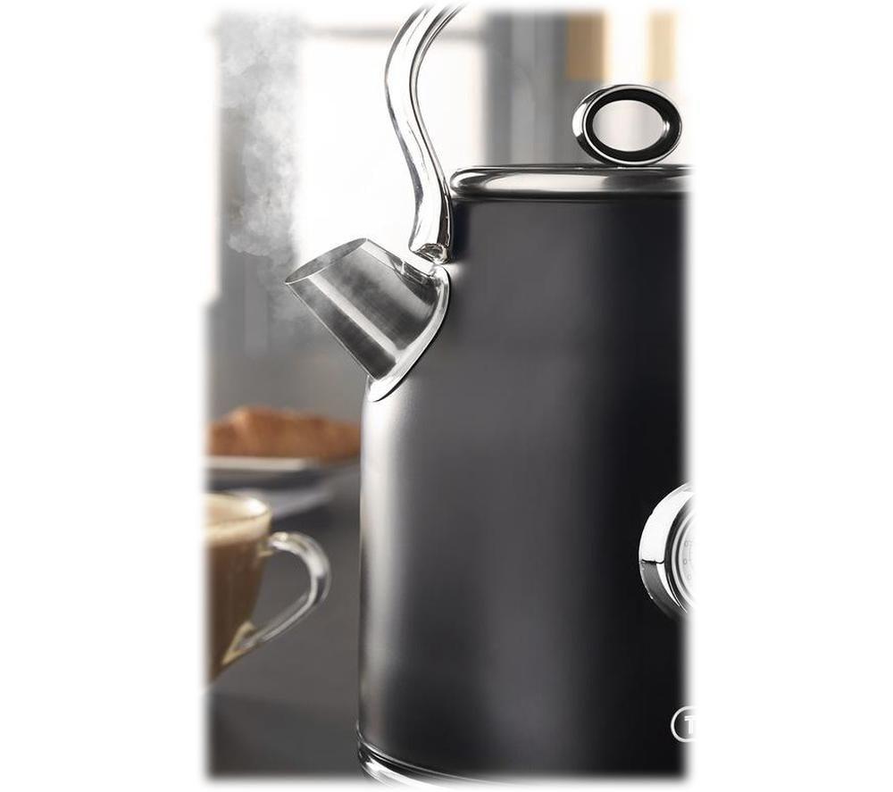 TOWER Renaissance T10063B Traditional Kettle - Black image number 5 of 6