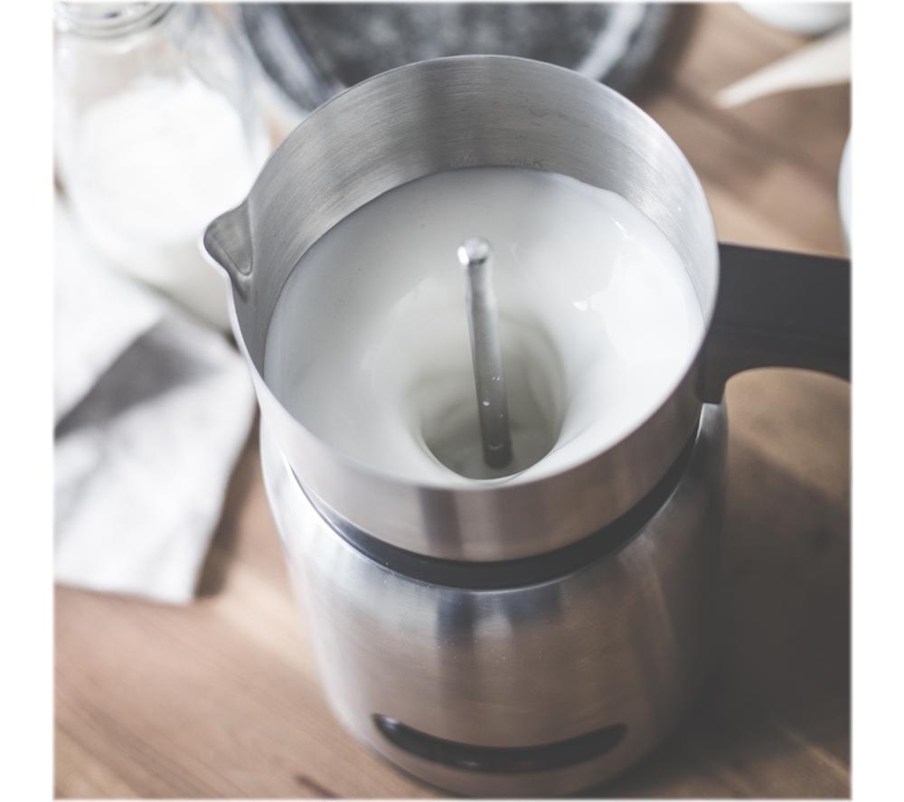 GASTROBACK Design Milk & Chocolate Advanced 62359 Milk Frother - Silver image number 9 of 10