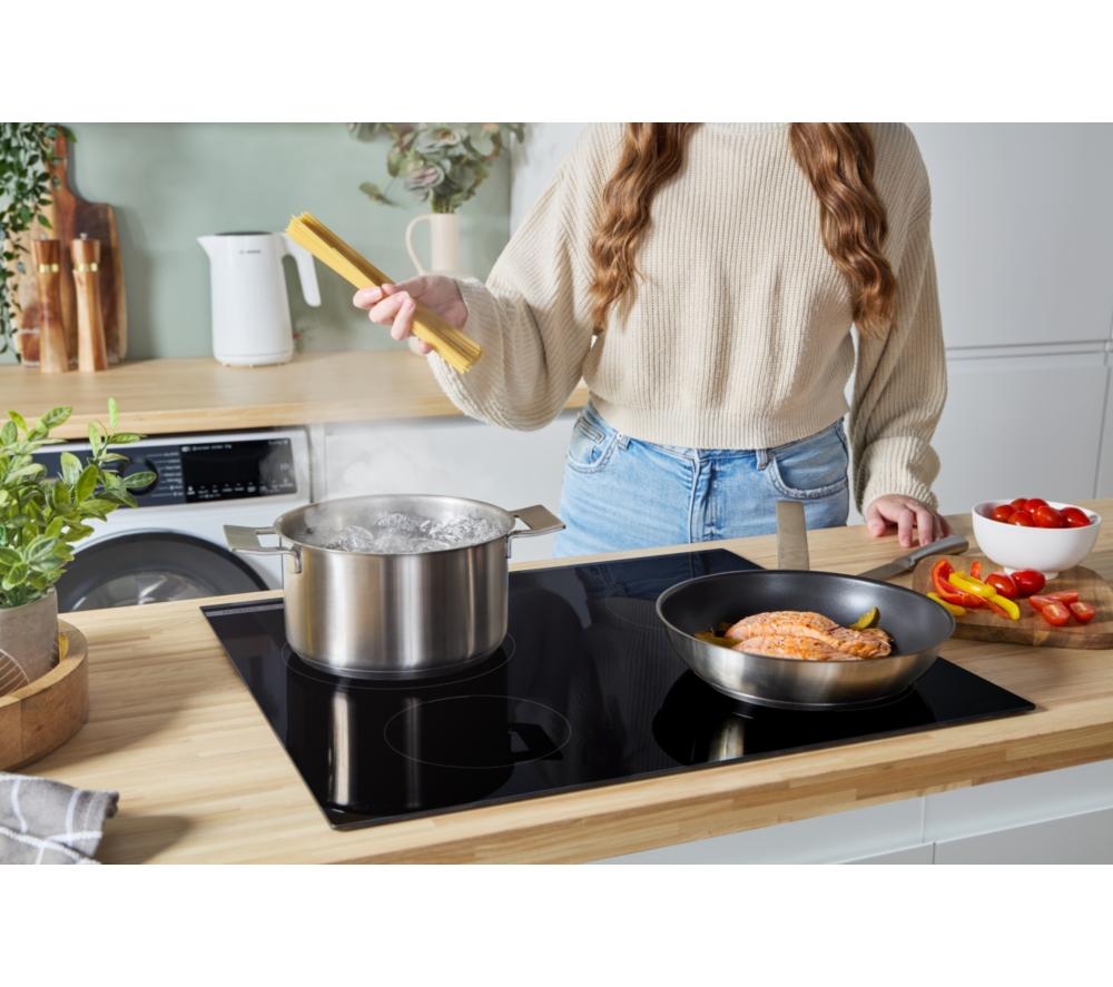 BOSCH Series 4 PIE631BB5E 59 cm Electric Induction Hob - Black image number 11 of 17
