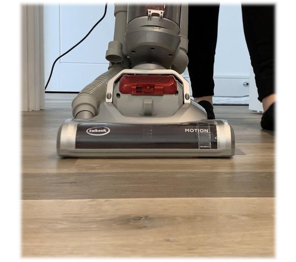 EWBANK Motion EW3001 Upright Bagless Vacuum Cleaner - Silver image number 2 of 4