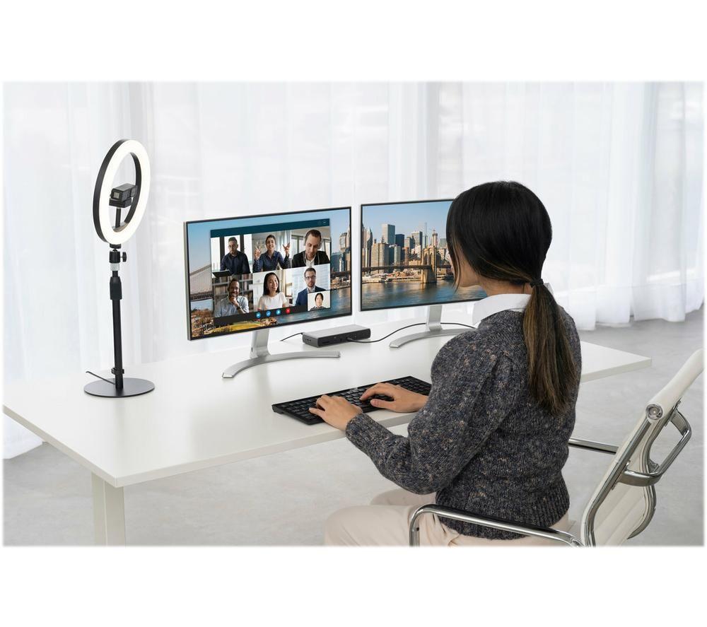 KENSINGTON A1010 Telescoping Webcam Desk Stand image number 10 of 10