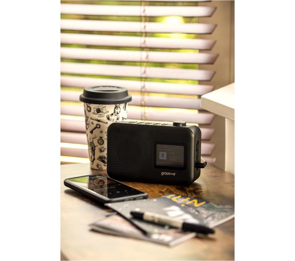 GROOV-E Berlin GVDR06BK Portable DAB/FM Bluetooth Radio - Black image number 2 of 6