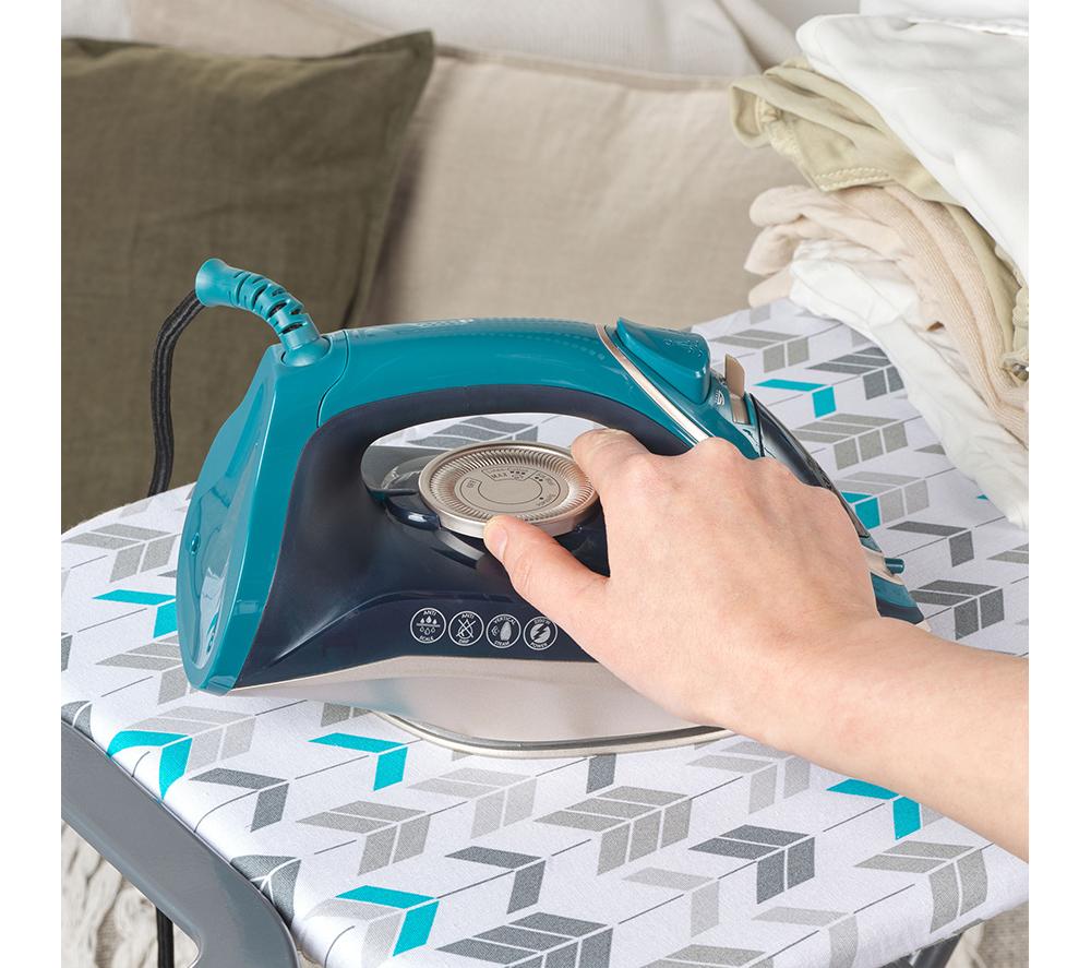 BELDRAY Duo Glide BEL01480-150 Steam Iron - Blue & Gold image number 6 of 8