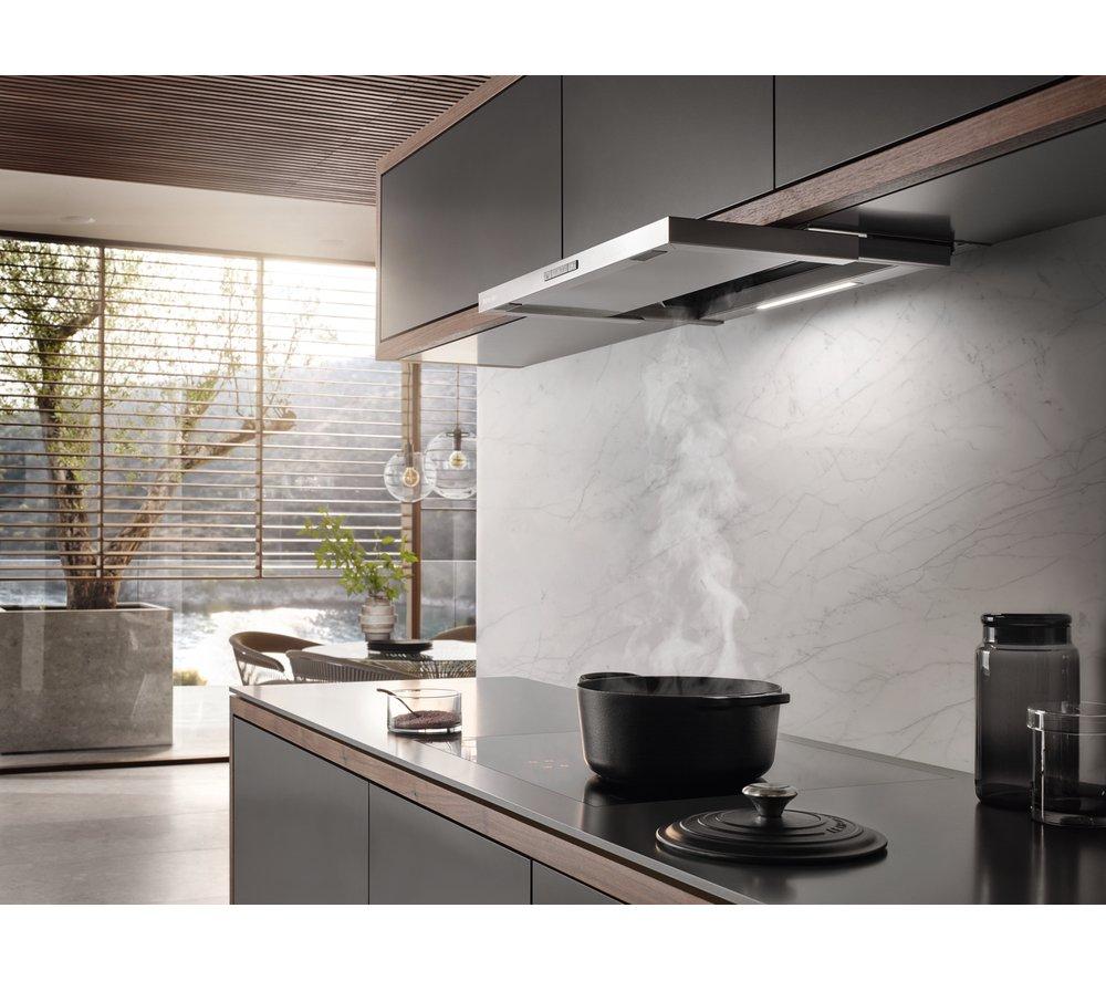 MIELE DAS2620 Chimney Cooker Hood - Stainless Steel image number 4 of 8
