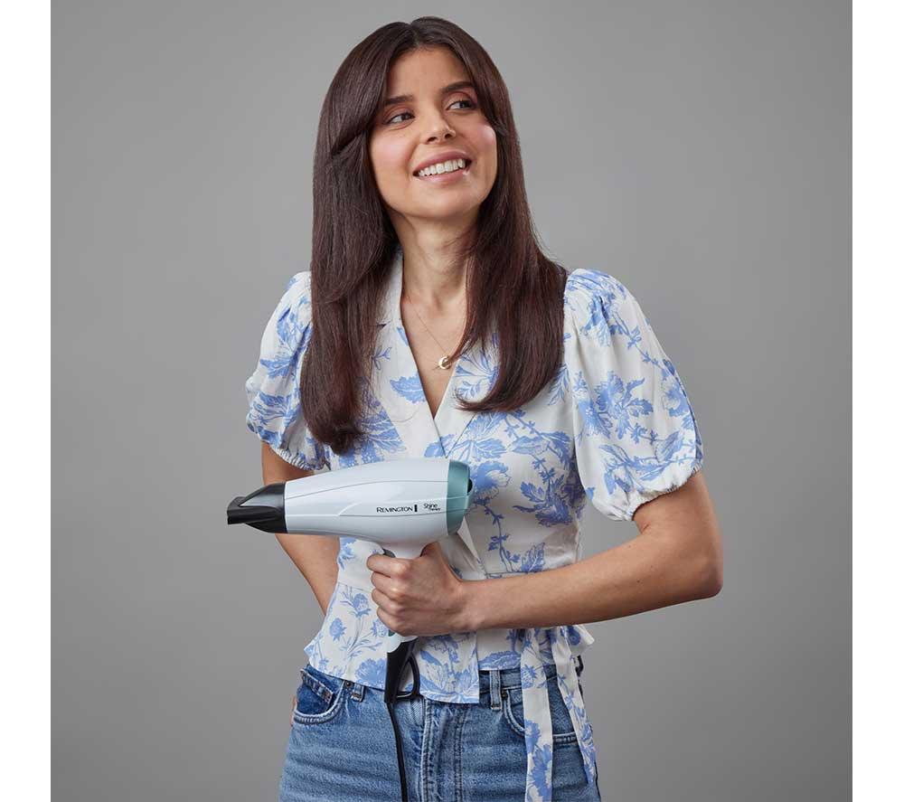 REMINGTON Shine Therapy D5216 Hair Dryer - White & Teal image number 6 of 9