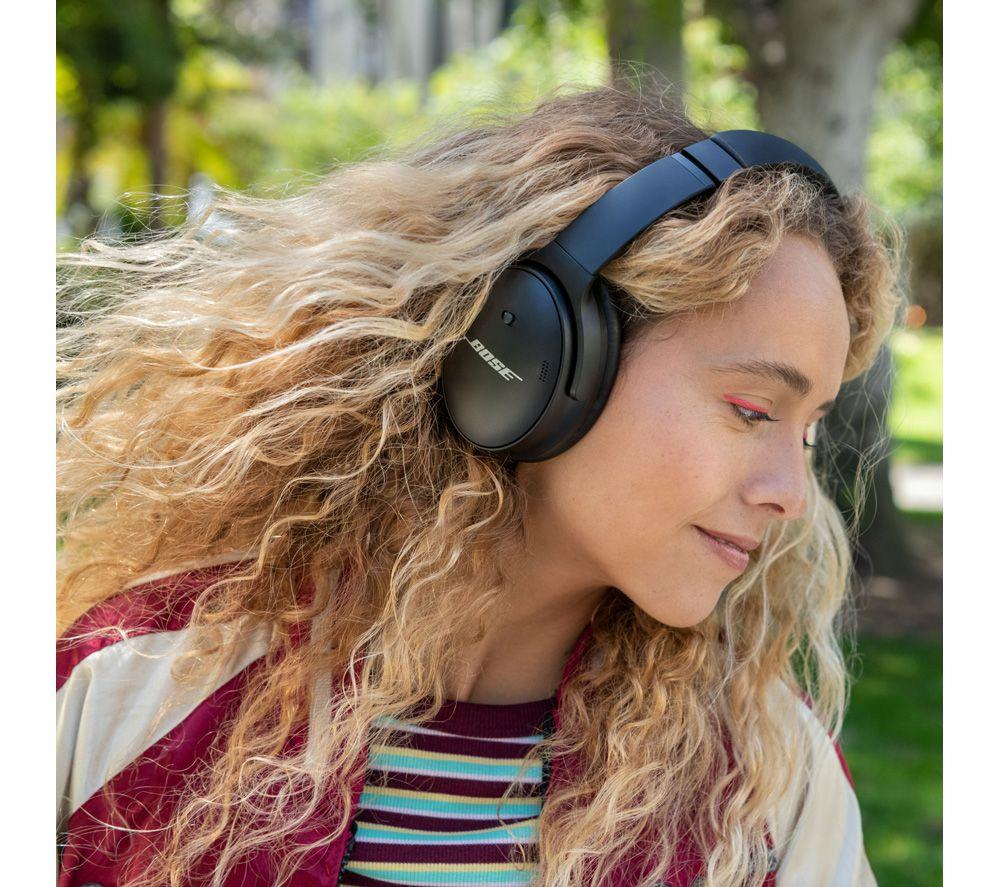 Bose wireless over cheap ear headphones noise cancelling