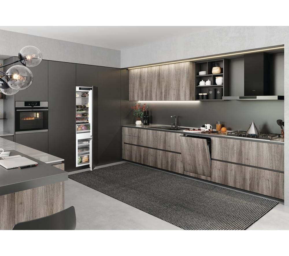 HAIER I-Turn Series 2 HWO60SM2F9XH Electric Pyrolytic Smart Oven - Black & Stainless Steel image number 11 of 16