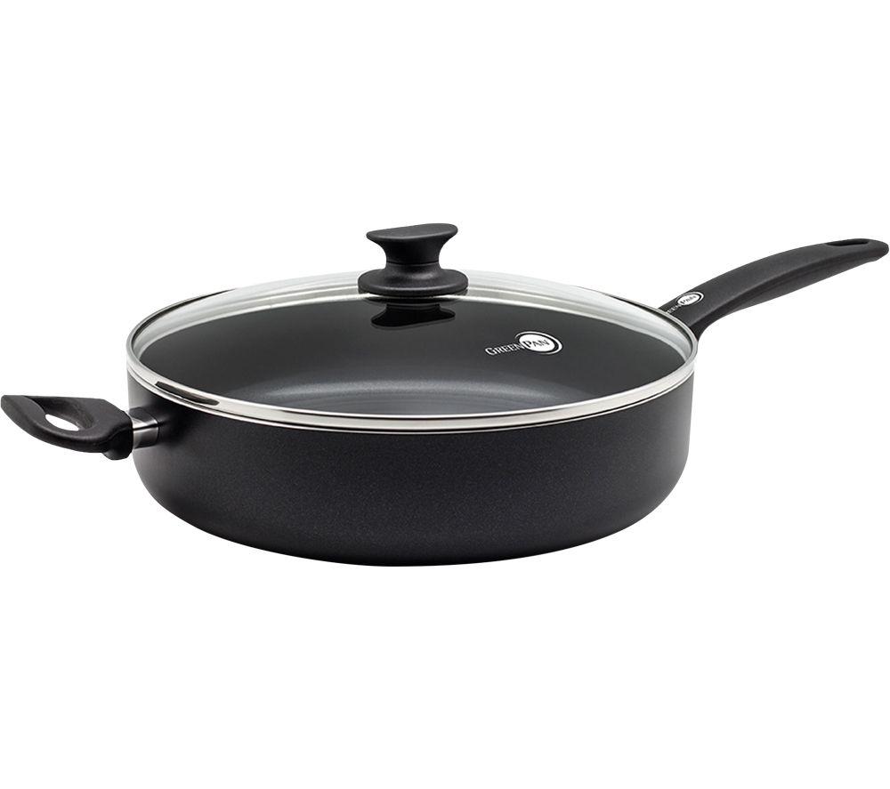 Large non stick saute pan with clearance lid