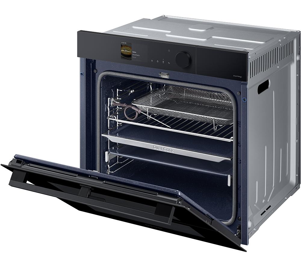 SAMSUNG Bespoke Series 6 Dual Cook Flex NV7B6785JAK/U4 Electric Steam Smart Oven - Clean Black image number 4 of 12
