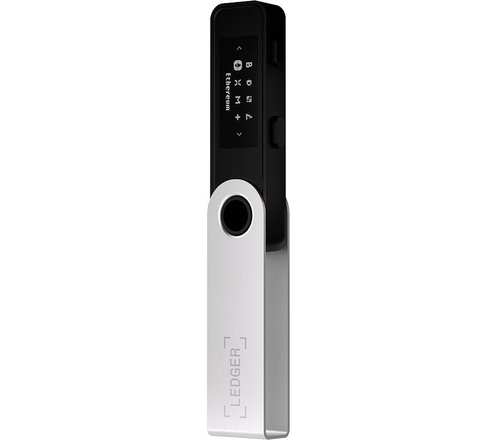 LEDGER Nano S Plus Hardware Wallet - Matte Black image number 4 of 9