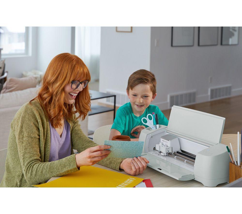CRICUT Explore 3 DIY Digital Cutting and Printing Machine & Smart Materials Bundle image number 7 of 14