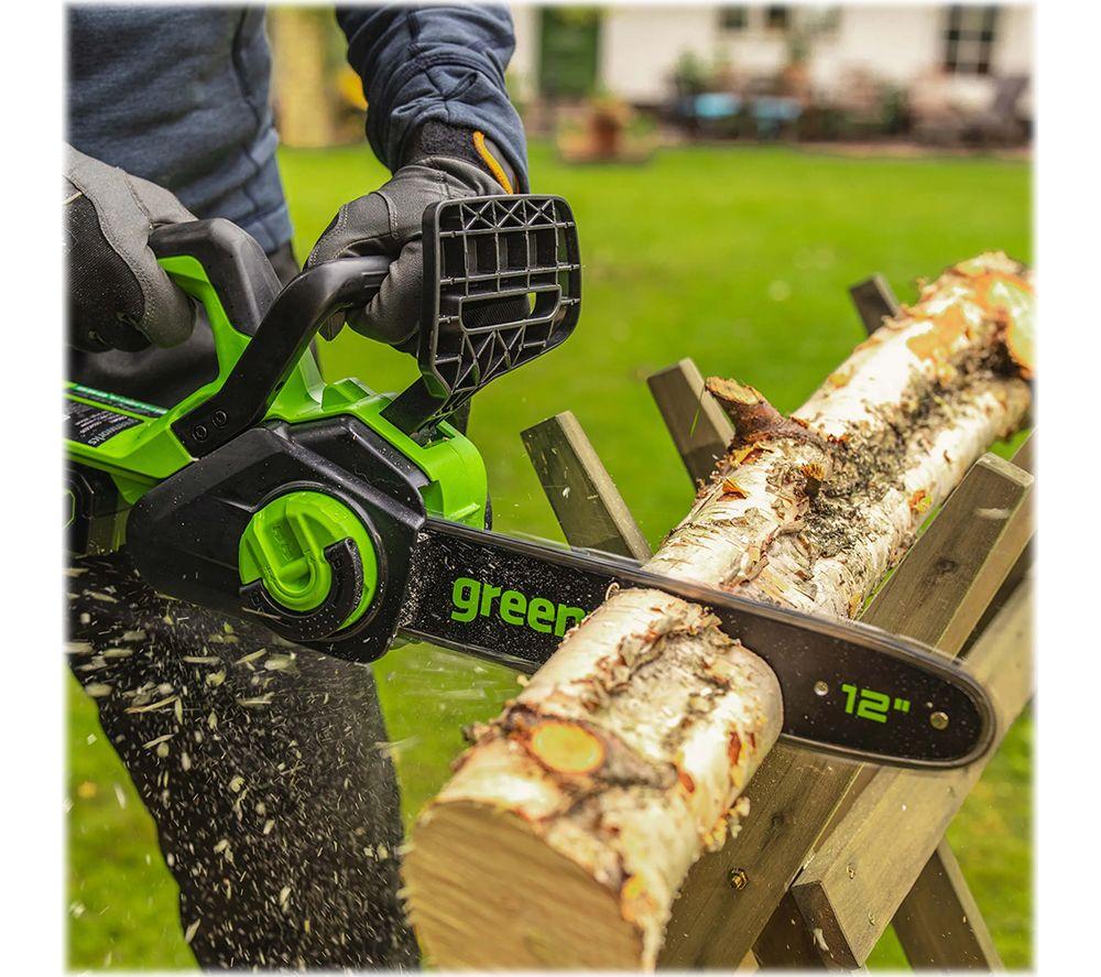 GREENWORKS GWGD24CS30K4 Cordless Chainsaw with 1 Battery - Green & Black image number 3 of 4