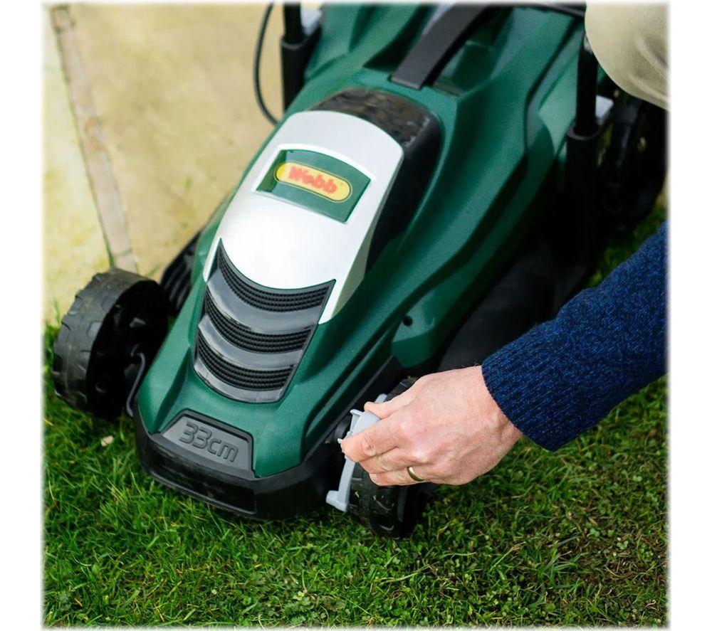 WEBB Classic WEER33 Corded Rotary Lawn Mower - Green & Black image number 8 of 11
