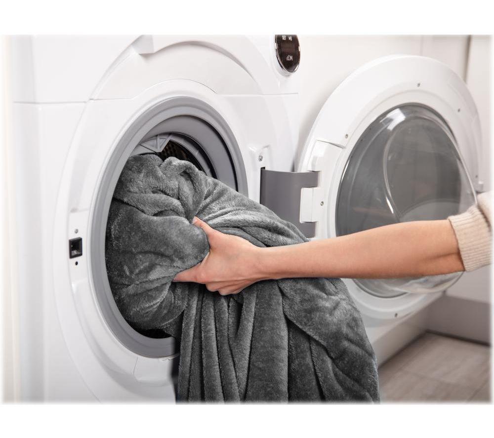 CARMEN C81149GRY Wearable Heated Blanket image number 6 of 8
