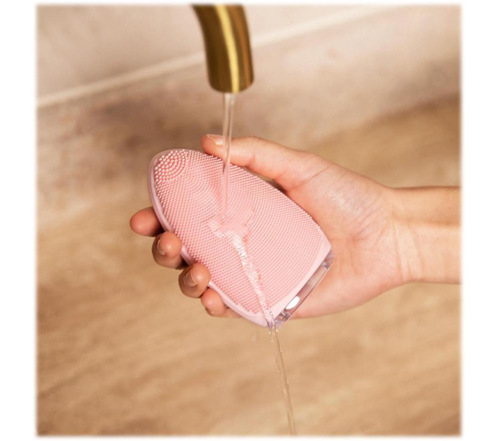 SILK'N Bright FB1PUKP001 Facial Cleansing Brush - Pink image number 6 of 9