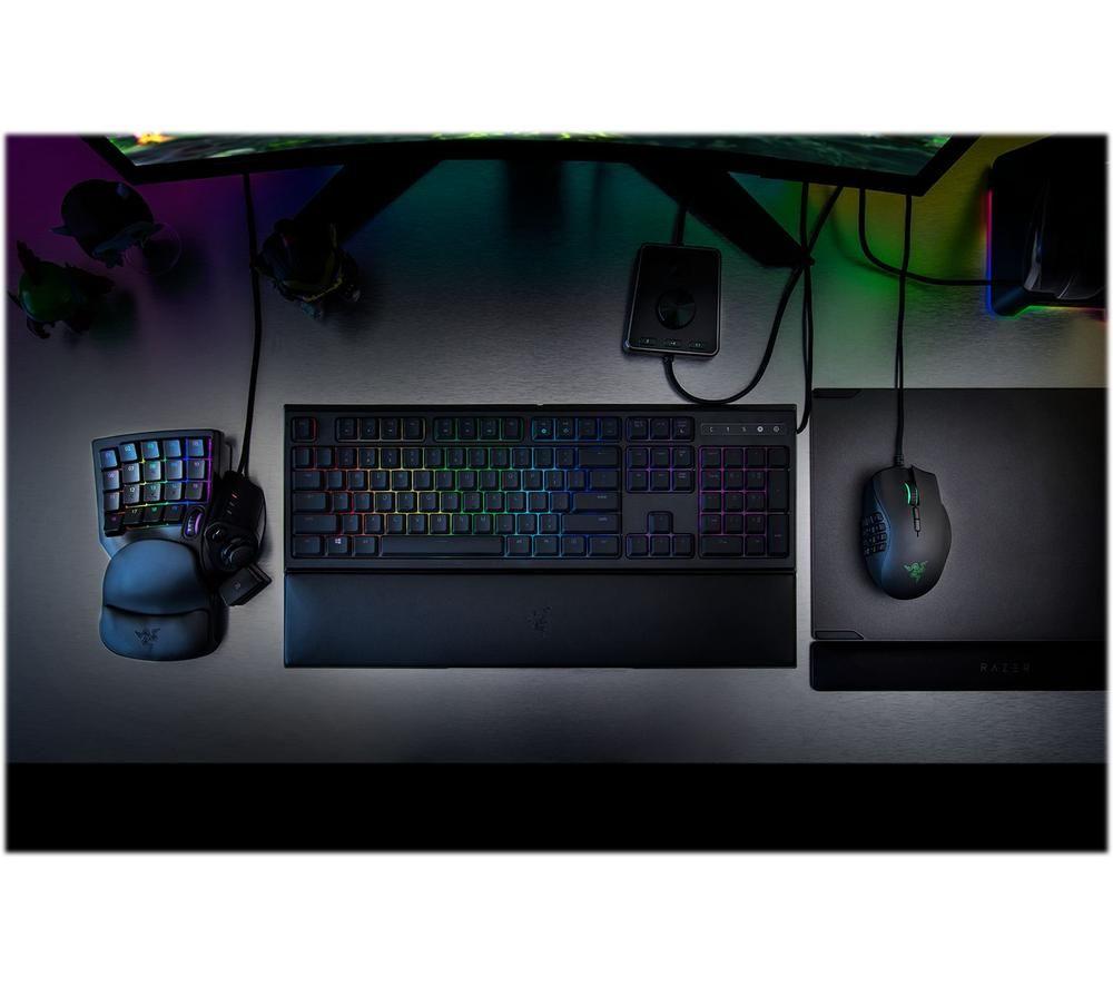 RAZER Tartarus V2 Gaming Keypad - Black image number 8 of 11