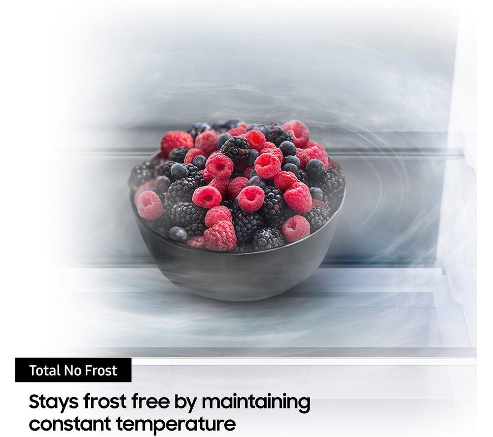SAMSUNG Bespoke SpaceMax RB38C7B6BB1/EU Smart 70/30 Fridge Freezer - Black image number 8 of 11