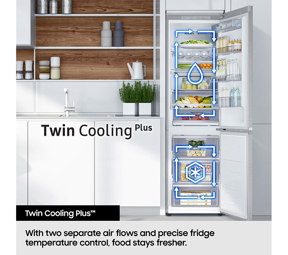 SAMSUNG Bespoke SpaceMax RL38C776ASR/EU Smart 70/30 Fridge Freezer - Silver image number 5 of 12